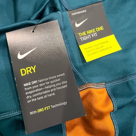 Womens Nike Nike NWT 7/8 Color Block Tights Size medium Mid Rise Dri Fit - Picture 8 of 8